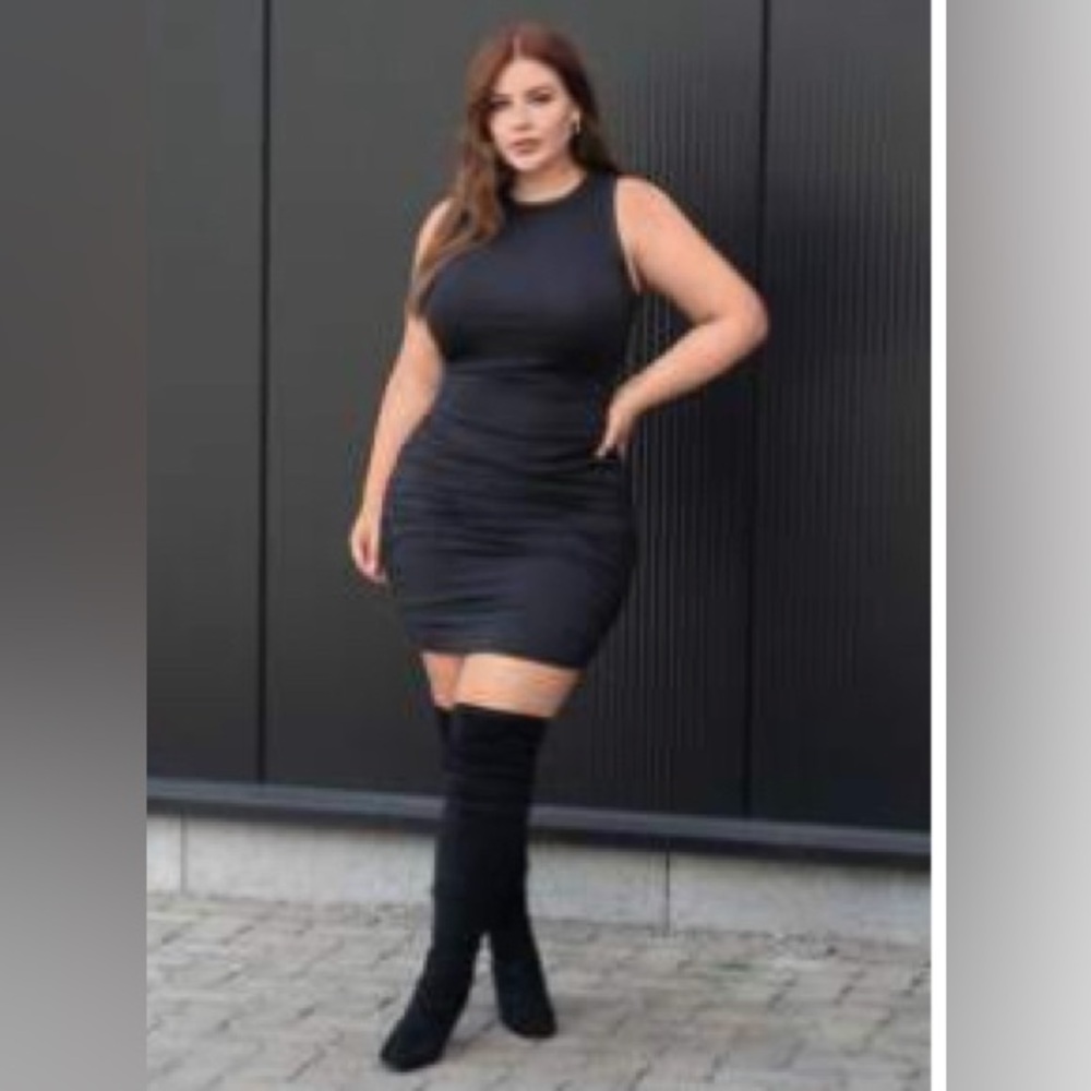 SHEIN curve Black Ribbed bodycon Midi Dress